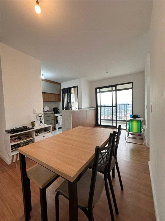 Apartamento à venda com 3 quartos, sendo 1 suíte, em Vila Anastácio, São Paulo, SP