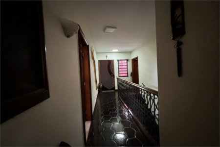 Sobrado à venda com 4 quartos, sendo 1 suíte, em Vila Ester (zona Norte), São Paulo, SP