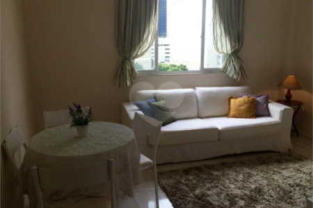Apartamento à venda com 2 quartos no Centro, Rio de Janeiro, RJ