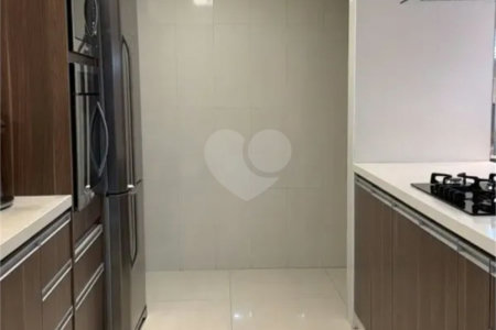 Apartamento à venda com 2 suítes em Jardim Arpoador, São Paulo, SP