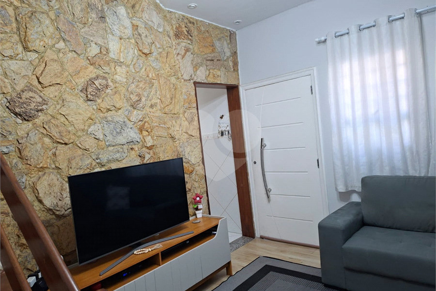 Sobrado à venda com 2 quartos, sendo 1 suíte, em Horto Florestal, São Paulo, SP