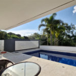 Casa à venda ou para alugar com 5 quartos, sendo 4 suítes, no condomínio Shamballa II, Atibaia - SP