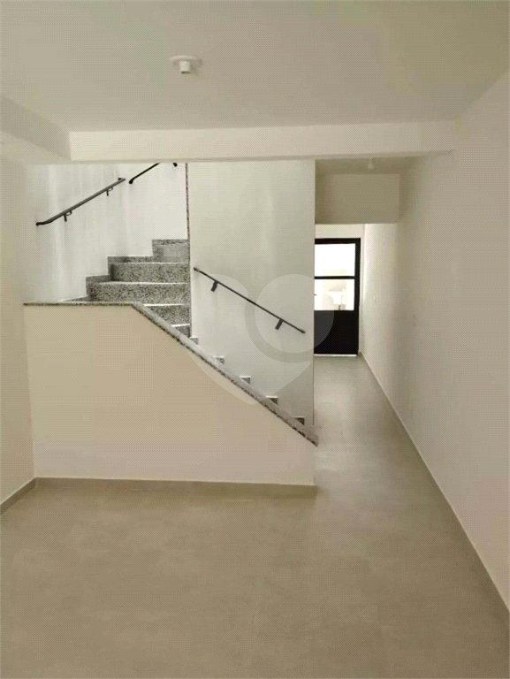 Sobrado à venda com 3 quartos, sendo 1 suíte,  em Jardim Maristela, São Paulo, SP