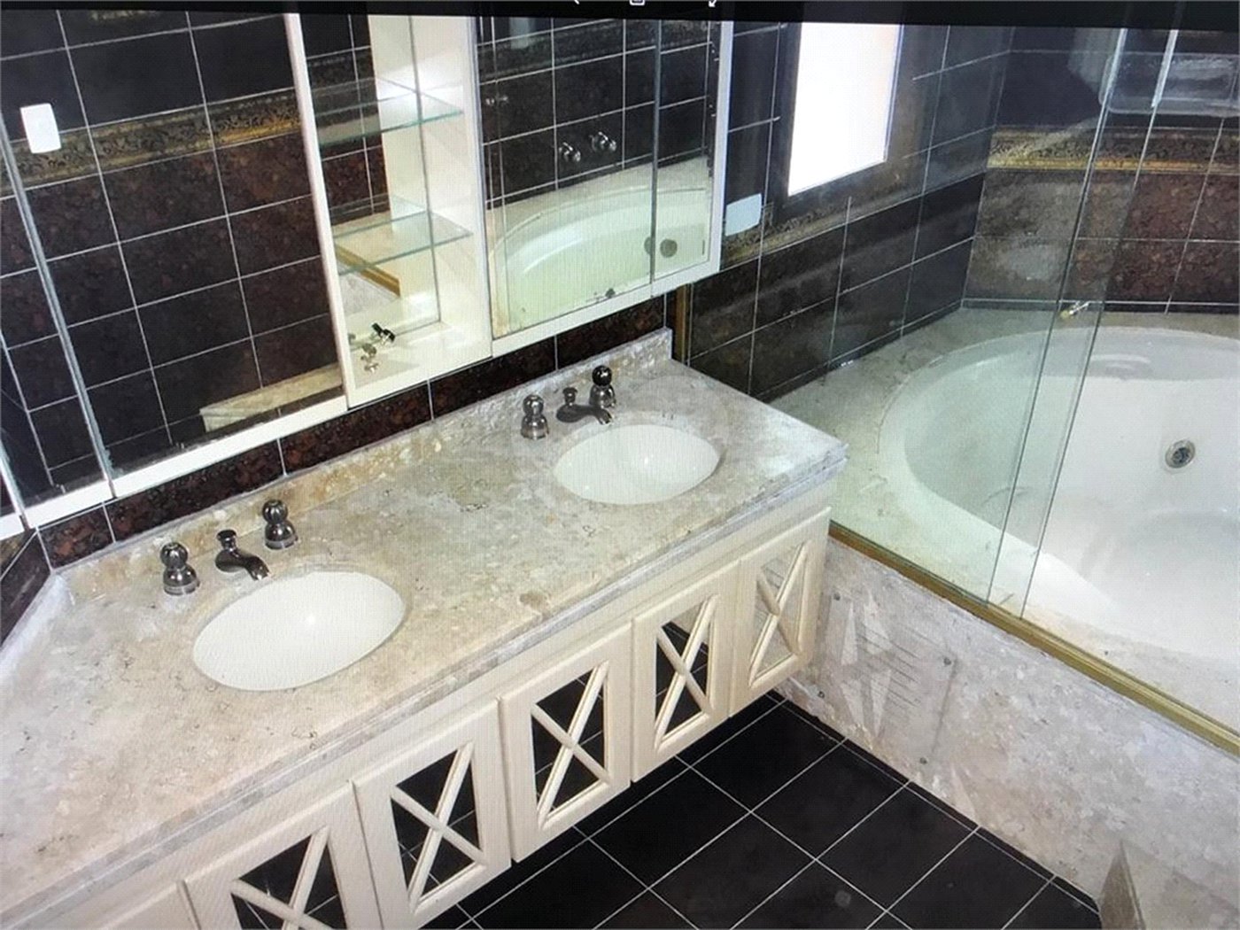 Apartamento à venda com 4 suítes em Vila Andrade, São Paulo, SP