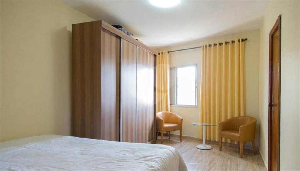 Apartamento à venda com 3 quartos, sendo 1 suíte, em Jardim Guimarães, Guarulhos, SP