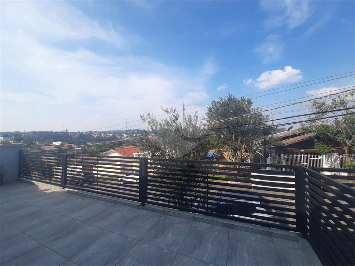 Casa à venda com 3 quartos, sendo 1 suíte, no Centro, Vinhedo, SP