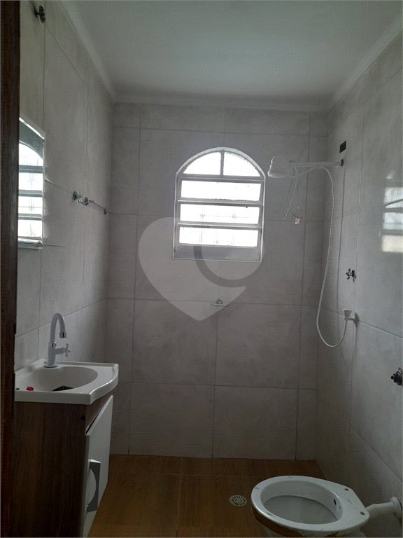 Sobrado à venda com 3 quartos em Vila Giordano, São Paulo, SP