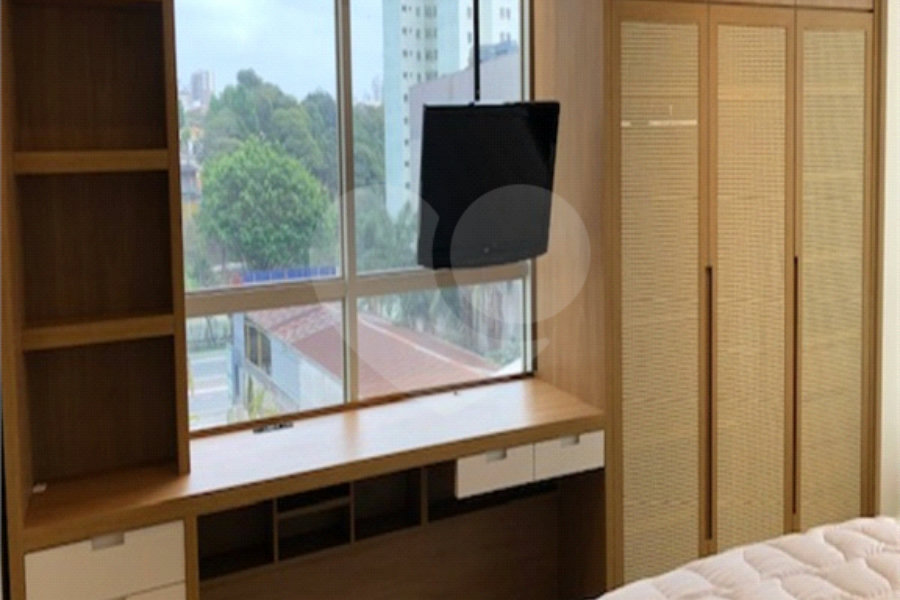 Flat à venda com 1 suíte em Santana, São Paulo, SP
