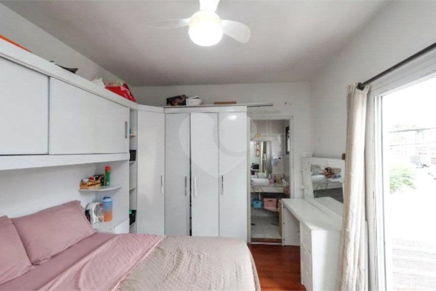 Casa à venda com 4 quartos, sendo 1 suíte, em Parque Edu Chaves, São Paulo, SP