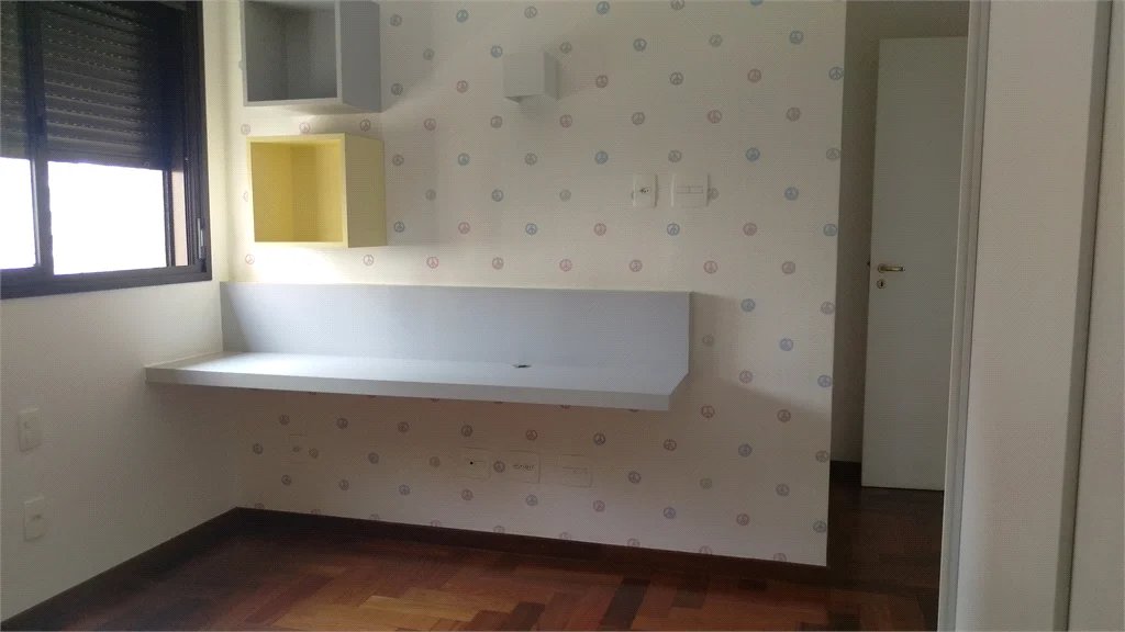 Apartamento à venda com 4 suítes em Vila Suzana, São Paulo, SP