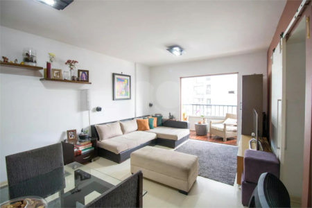 Apartamento à venda com 2 quartos, sendo 1 suíte, em Campo Belo, São Paulo, SP