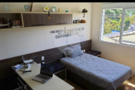 Sobrado à venda com 6 suítes em Vila Santista, Atibaia, SP