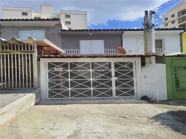 Sobrado à venda com 2 quartos em Vila Romero, São Paulo, SP