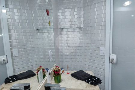 Casa à venda com 3 quartos, sendo 2 suítes, em Capela, Vinhedo, SP