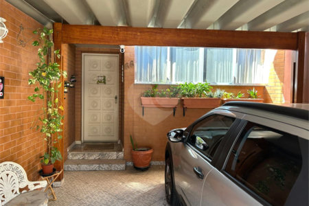 Sobrado à venda com 2 quartos em Cidade Monções, São Paulo, SP