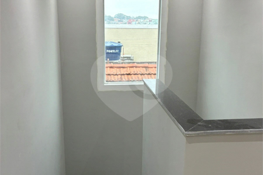Sobrado à venda com 3 quartos, sendo 1 suíte, em Vila Maricy, Guarulhos, SP