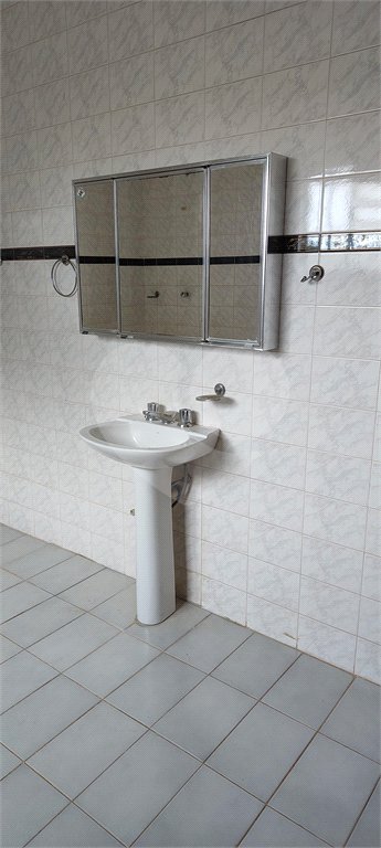 Sobrado à venda com 3 quartos, sendo 1 suíte, em Ressaca, Atibaia, SP