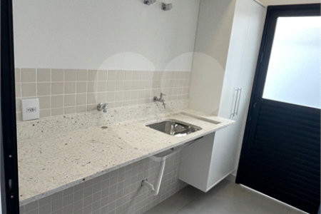 Casa Térrea à venda com 3 suítes em Nova Gardênia, Atibaia, SP