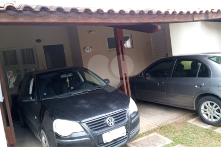Casa à venda com 4 quartos, sendo 2 suítes,  no condomínio Villagio Colinas do Sol, Sorocaba - SP