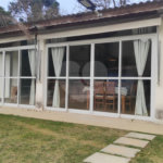 Casa à venda com 3 quartos, sendo 1 suíte, no condomínio Alpes Douro, Bom Jesus dos Perdões - SP