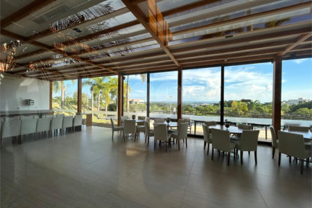Casa à venda com 3 suítes no condomínio Alphaville Castelo, Itu - SP