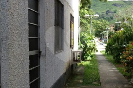 Casa Térrea à venda com 2 quartos em Senador Vasconcelos, Rio de Janeiro, RJ