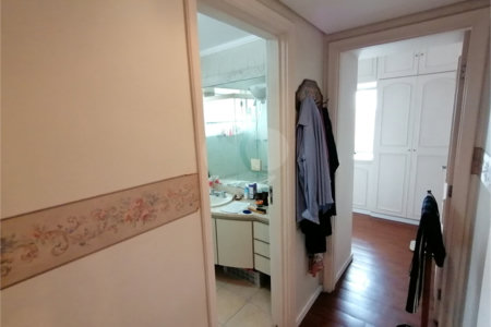Apartamento à venda com 3 quartos, sendo 1 suíte, em Jardim Paulista, São Paulo, SP