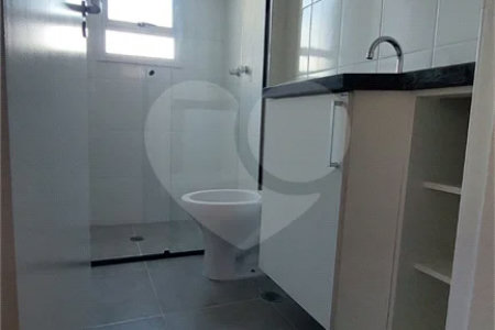 Apartamento para alugar com 2 quartos, sendo 1 suíte, em Aparecidinha, Sorocaba, SP