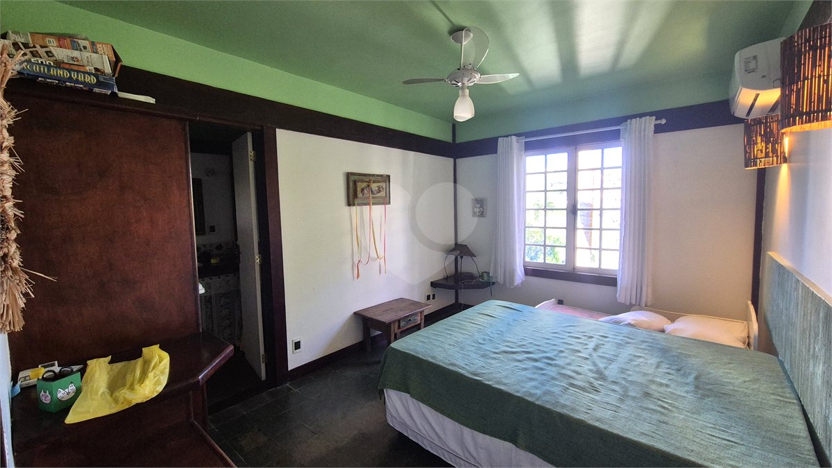 Casa em condomínio à venda com 4 quartos, sendo 3 suítes,  em Geribá, Armação dos Búzios, RJ