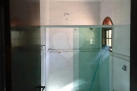 Sobrado à venda com 3 quartos, sendo 1 suíte, em Jardim Pinheiros, São Paulo, SP
