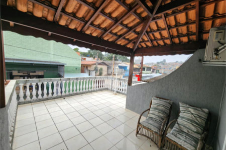 Sobrado à venda com 3 quartos, sendo 1 suíte,  em Jardim Ana Maria, São Paulo, SP