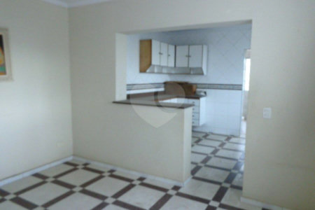 Casa à venda com 3 suítes no condomínio Dracena, São Paulo - SP