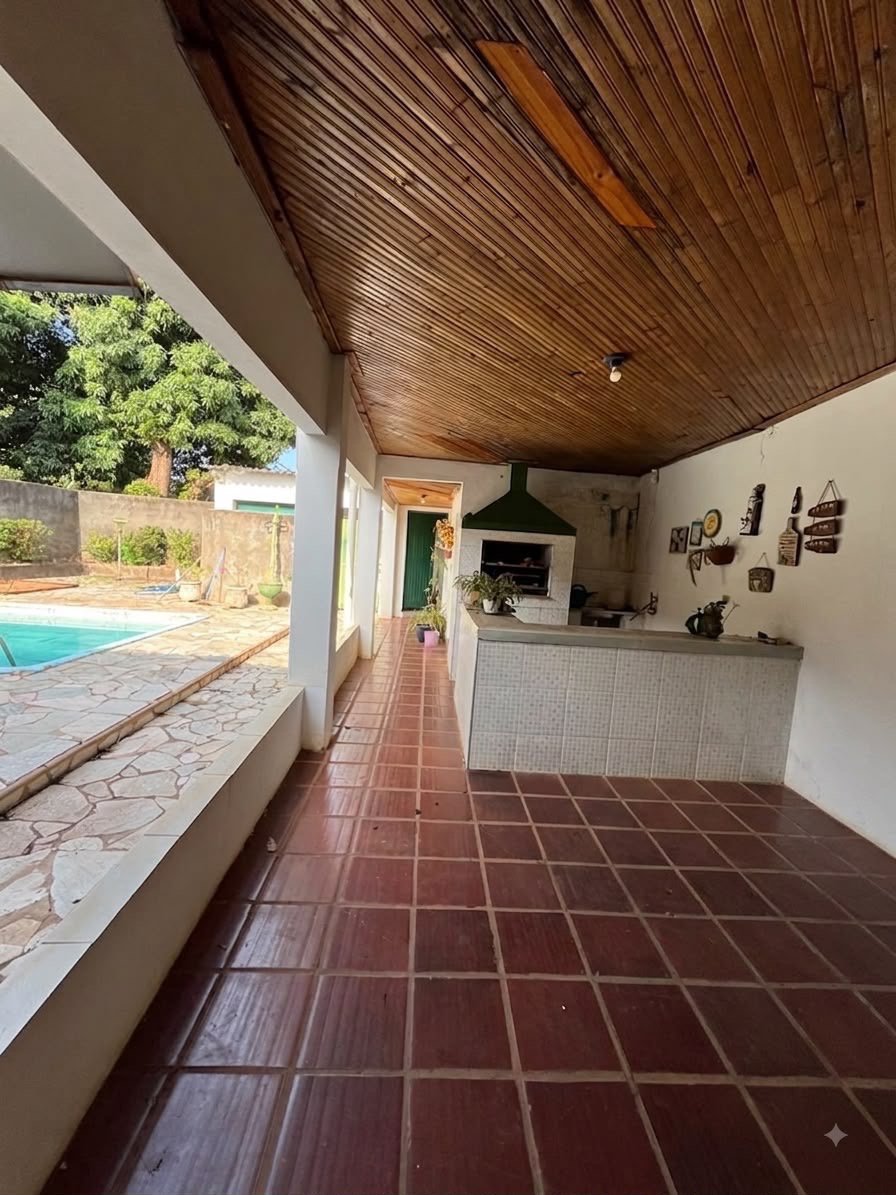 Casa à venda com 3 quartos, sendo 1 suíte, em Jardim das Oliveiras, Três Lagoas, MS