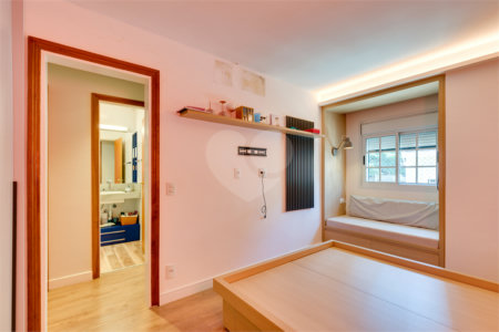 Casa à venda com 4 quartos, sendo 2 suítes, no condomínio Boulevard Saint Michael, São Paulo - SP