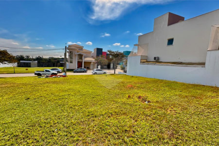 Terreno à venda no condomínio Colinas do Sol, Sorocaba - SP