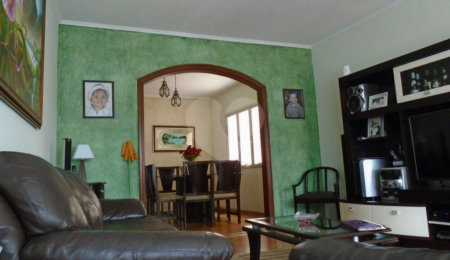 Sobrado à venda com 3 quartos, sendo 1 suíte,  em Parada Inglesa, São Paulo, SP