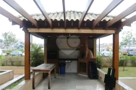 Apartamento à venda com 2 quartos, sendo 1 suíte, em Santo Antônio, Osasco, SP