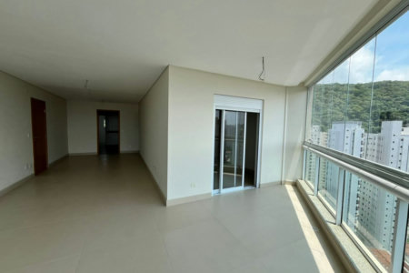 Cobertura com 3 dormitórios à venda, 270 m² por R$ 2.890.000,00 - Barra Funda - Guarujá/SP
