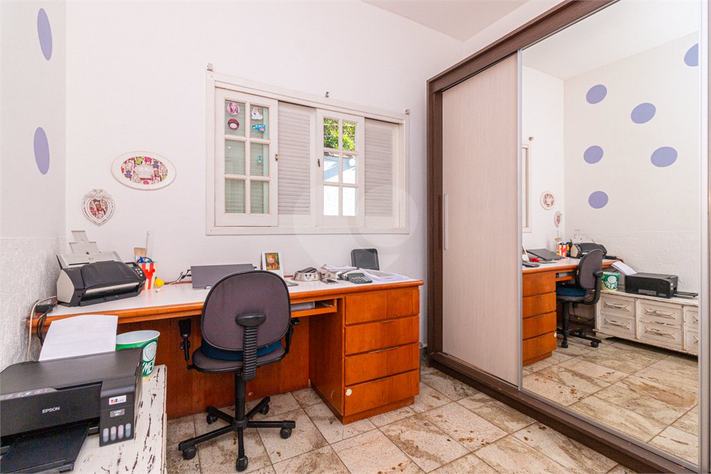Casa à venda com 3 quartos, sendo 1 suíte,  em Chácara Monte Alegre, São Paulo, SP