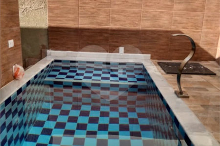 Casa Térrea à venda com 2 quartos em Jardim Santo Antônio, Salto, SP