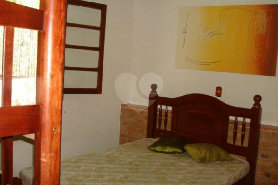 Sítio à venda com 10 quartos em Sítio Arueira, Piracaia, SP