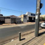 Casa Térrea à venda com 3 quartos em Campos Elíseos, Ribeirão Preto, SP