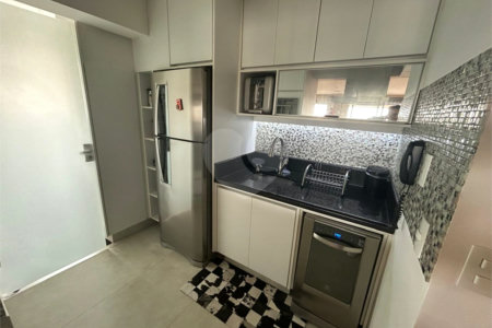 Apartamento à venda com 2 quartos, sendo 1 suíte,  em Vila Romana, São Paulo, SP