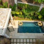Casa à venda com 4 suítes no condomínio Outeiro, São Paulo - SP