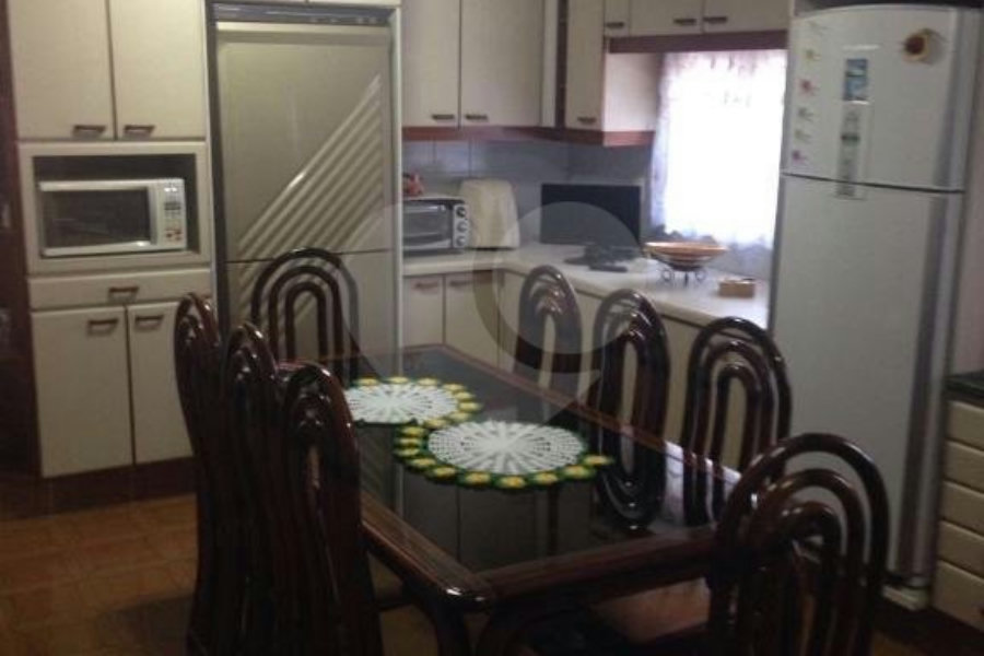 Sobrado à venda com 4 quartos, sendo 1 suíte,  em Jardim Aricanduva, São Paulo, SP