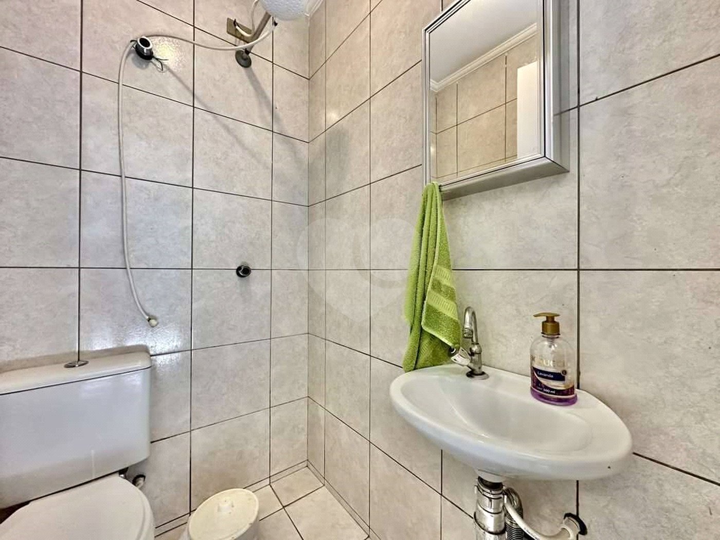 Sobrado à venda com 4 quartos, sendo 2 suítes, em Jardim Jussara, São Paulo, SP