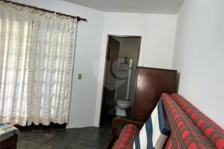 Casa à venda com 5 quartos, sendo 3 suítes, no condomínio Estância Marambaia, Vinhedo - SP