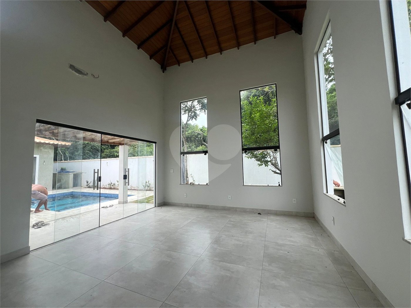Casa à venda com 3 suítes em Caravelas, Armação dos Búzios, RJ