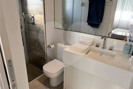 Apartamento à venda com 3 quartos, sendo 1 suíte, em Vila Firmiano Pinto, São Paulo, SP