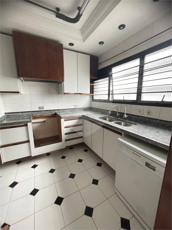 Apartamento à venda com 4 quartos, sendo 3 suítes, no Centro, São Bernardo do Campo, SP